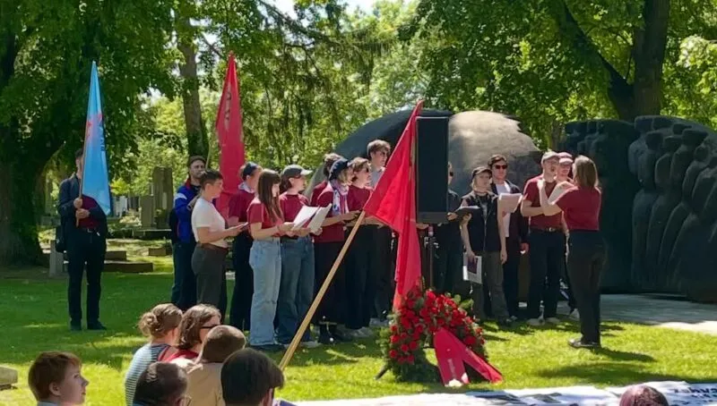 Povzava k prispevku: Dunaj, centralno pokopališče – Proslava jugoslovanskim partizanom ki so se borili in padli v Avstriji