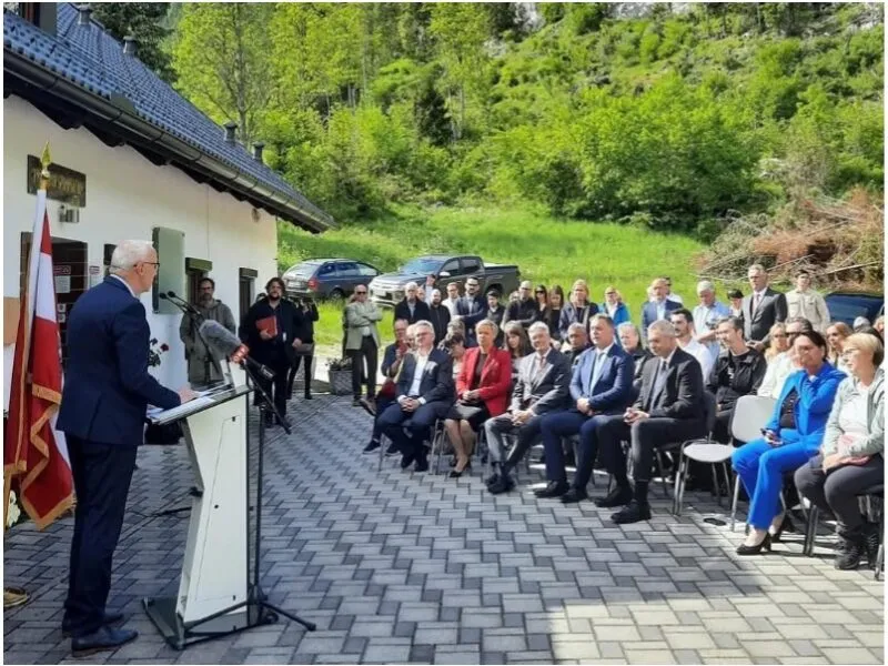 Povzava k prispevku: Babler, Kaiser, Židan beim Peršmanhof